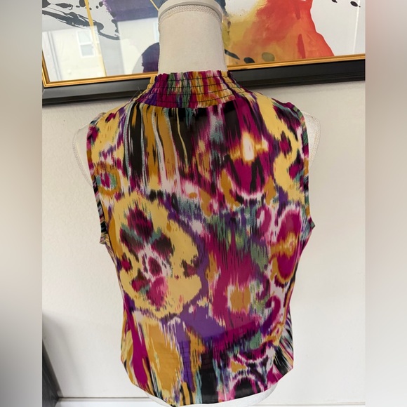 Chic Multicolor Ruffle Blouse - Picture 2 of 4